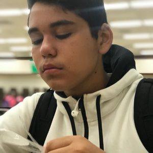 Meet your Posher, Victor